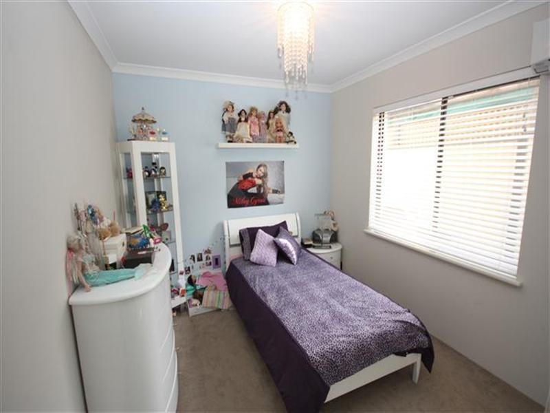 53 Canada Street, Dianella WA 6059