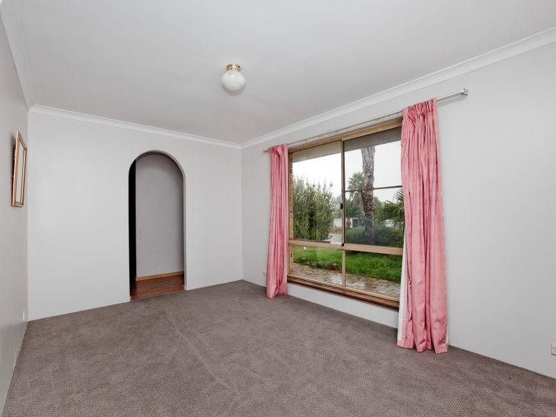 16 Aarons Close, Mirrabooka WA 6061