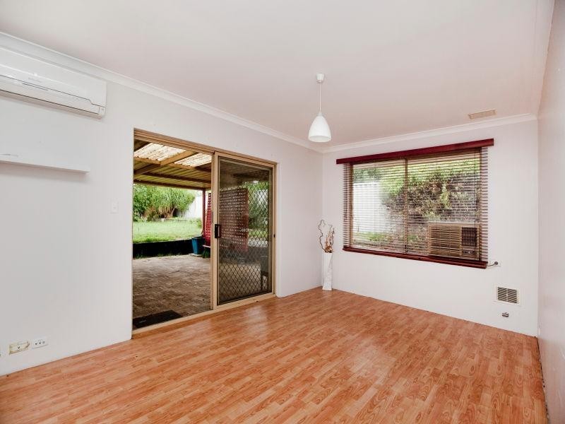 16 Aarons Close, Mirrabooka WA 6061