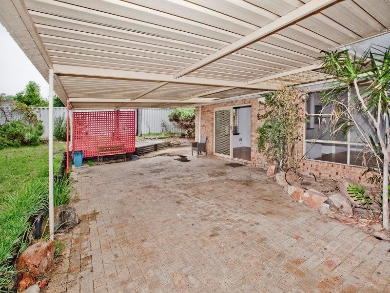 16 Aarons Close, Mirrabooka WA 6061
