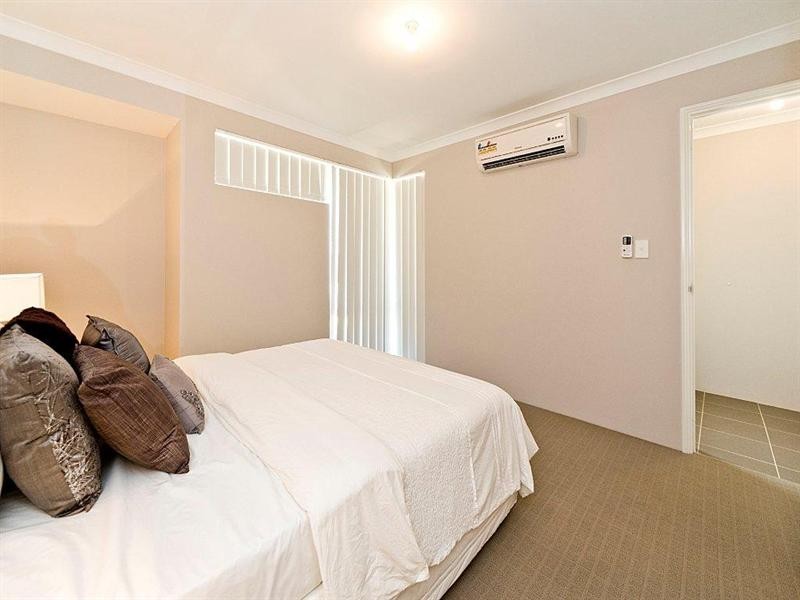 4/57 Fourth Avenue, Bassendean WA 6054