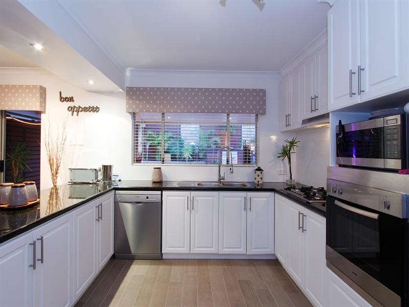 14 Babakin Parkway, Dianella WA 6059