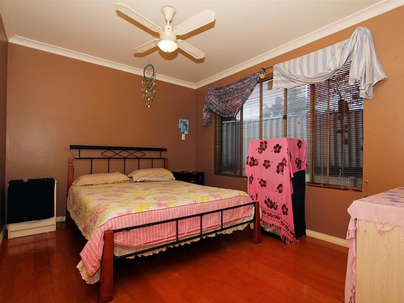 10 Mekong Place, Beechboro WA 6063