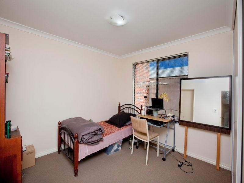 180B Arkana Road, Westminster WA 6061