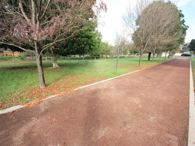 49 North Road, Bassendean WA 6054