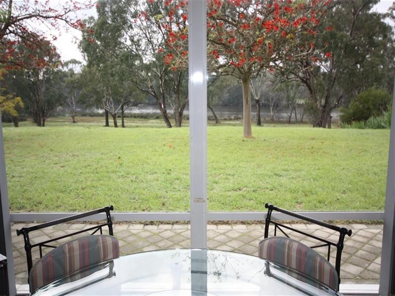 49 North Road, Bassendean WA 6054