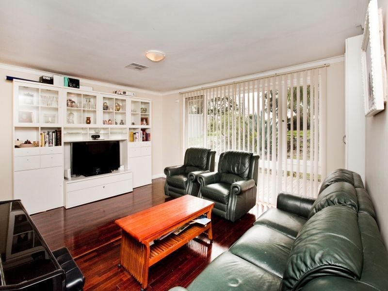 469 The Strand, Dianella WA 6059