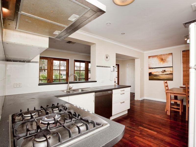 469 The Strand, Dianella WA 6059