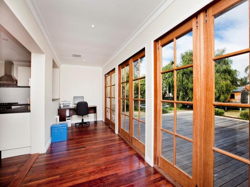 469 The Strand, Dianella WA 6059