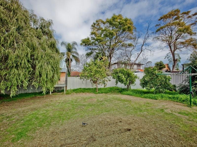 469 The Strand, Dianella WA 6059