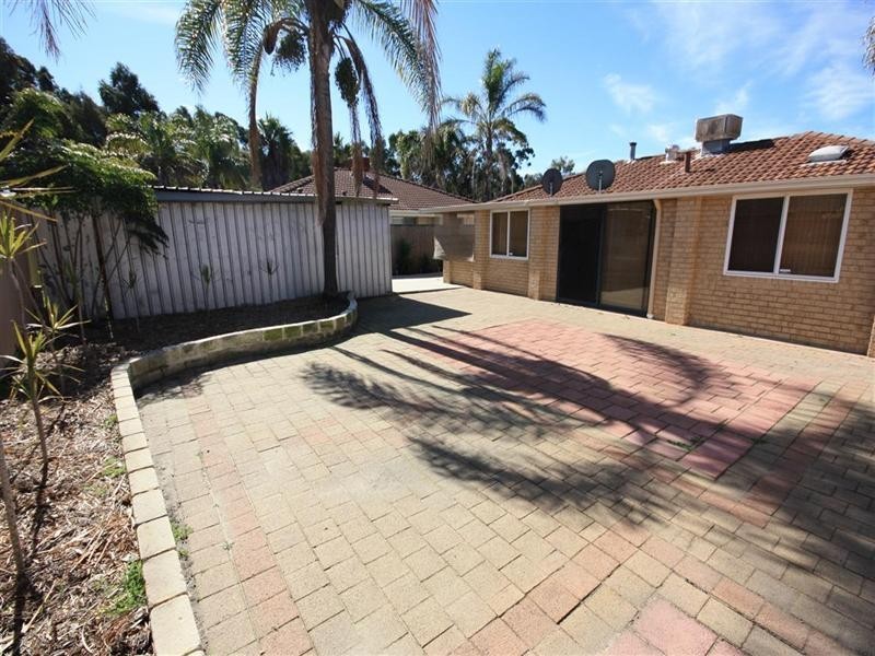 4 Knoll Place, Kiara WA 6054