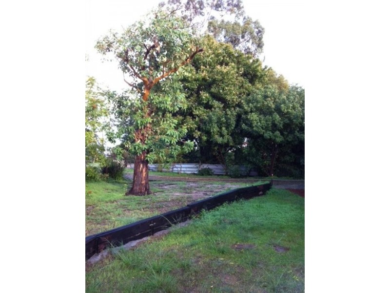 5 Coolga Road, Koongamia WA 6056