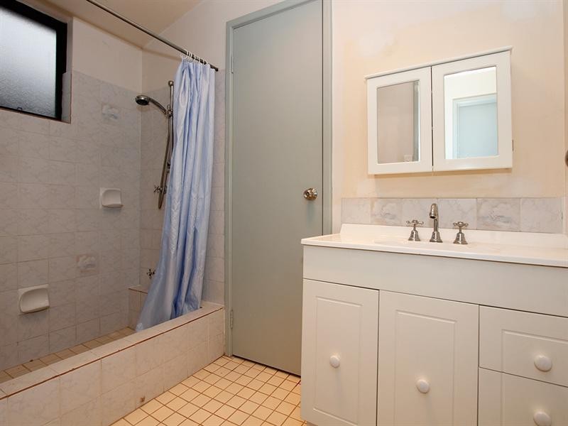 27 Avignon Way, Beechboro WA 6063