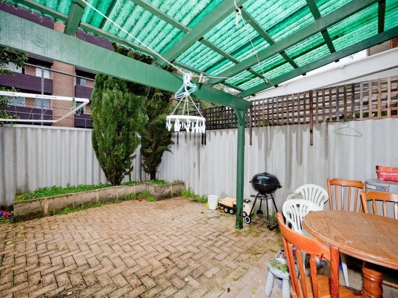 18/44 Tenth Avenue, Maylands WA 6051