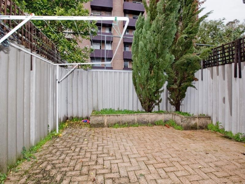 18/44 Tenth Avenue, Maylands WA 6051