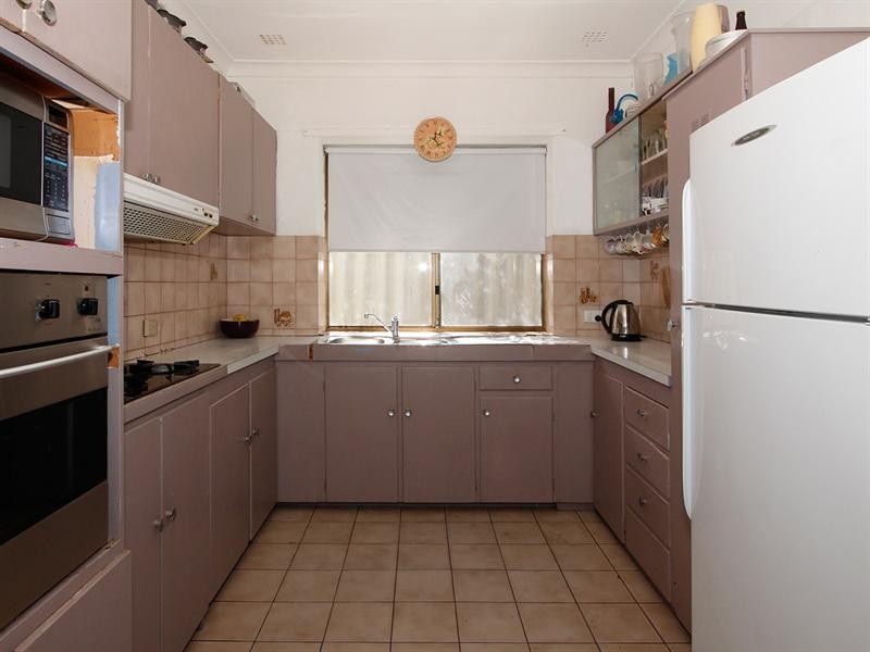 3 Gaunt Street, Eden Hill WA 6054