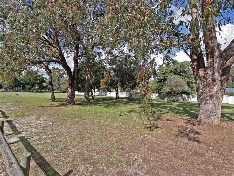 3 Gaunt Street, Eden Hill WA 6054