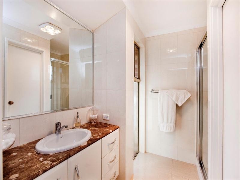 5 Carmil Place, Alexander Heights WA 6064