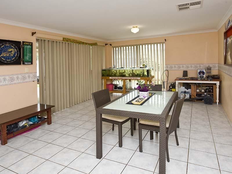 22 Gidgi Way, Waikiki WA 6169