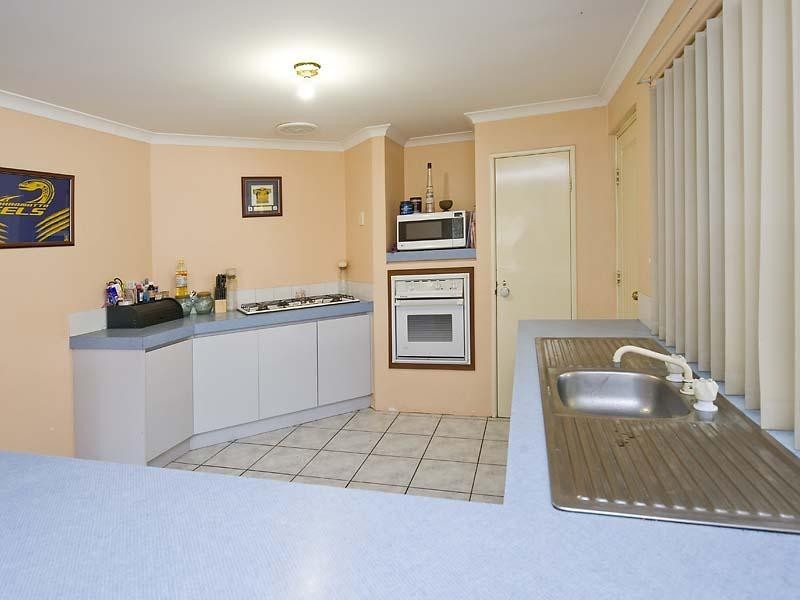 22 Gidgi Way, Waikiki WA 6169