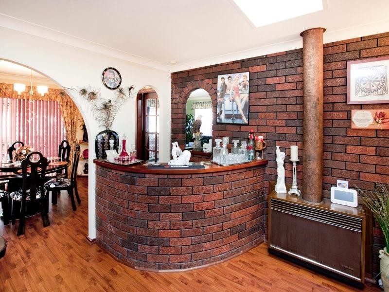 15 Walkington Way, Eden Hill WA 6054