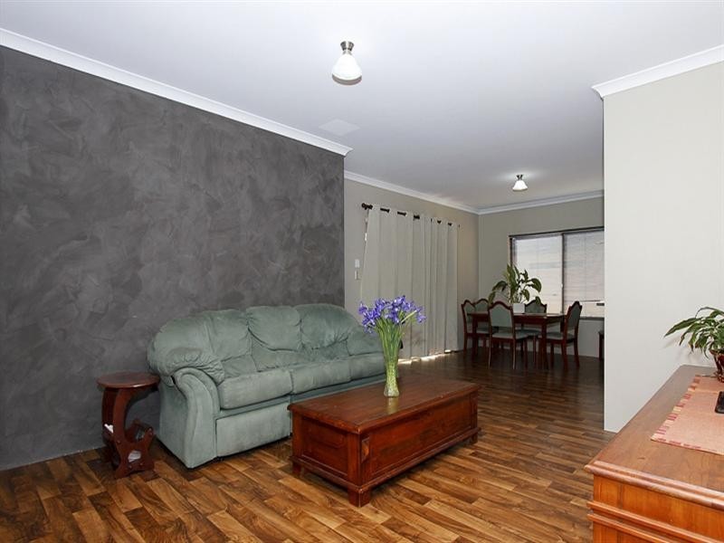 19 Blarney Place, Canning Vale WA 6155