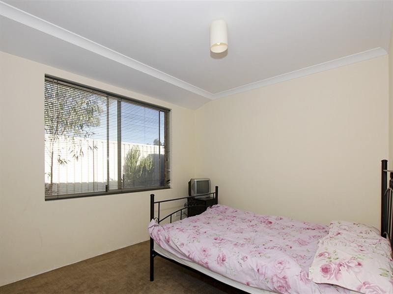 19 Blarney Place, Canning Vale WA 6155