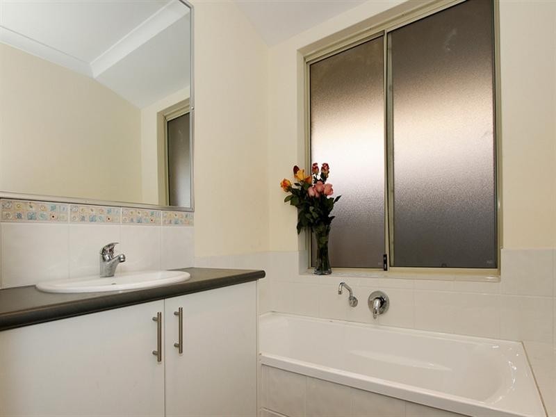 19 Blarney Place, Canning Vale WA 6155