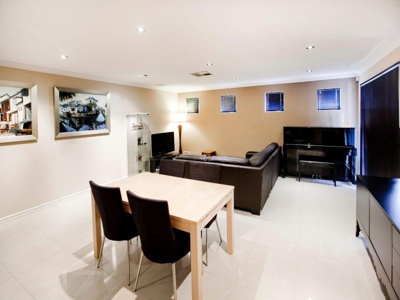 165c Moulden Avenue, Yokine WA 6060