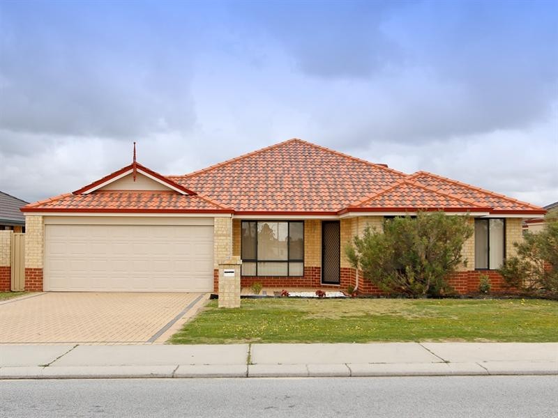 78 Fraser Road North, Canning Vale WA 6155