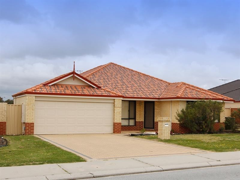 78 Fraser Road North, Canning Vale WA 6155