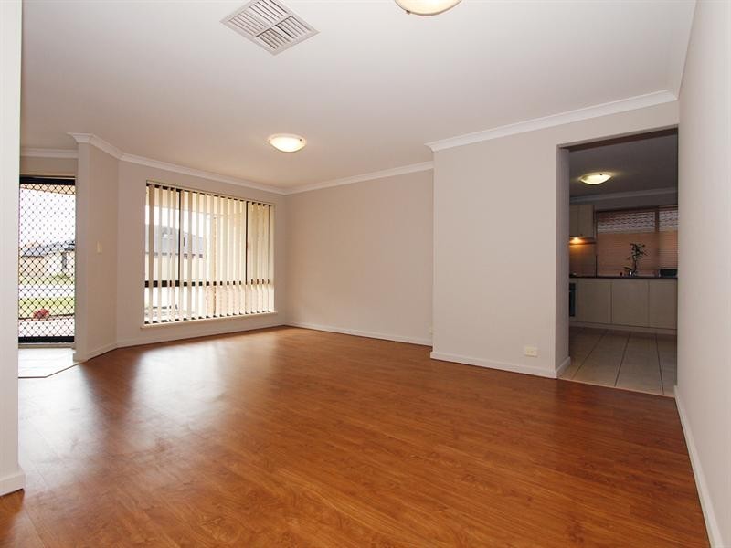 78 Fraser Road North, Canning Vale WA 6155