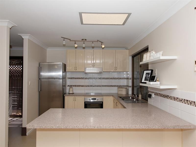 3 Clements Grove, Armadale WA 6112