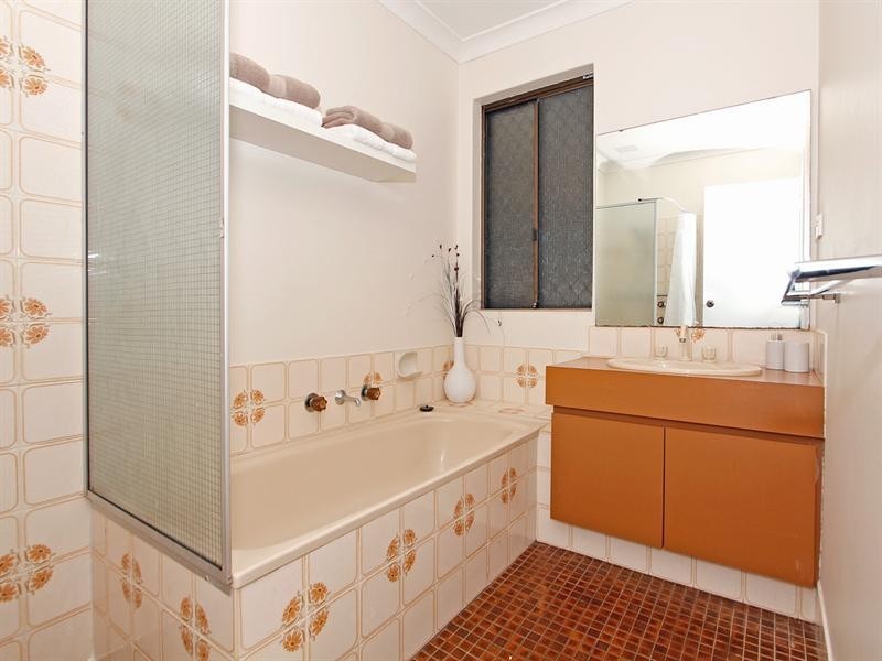 3 Clements Grove, Armadale WA 6112