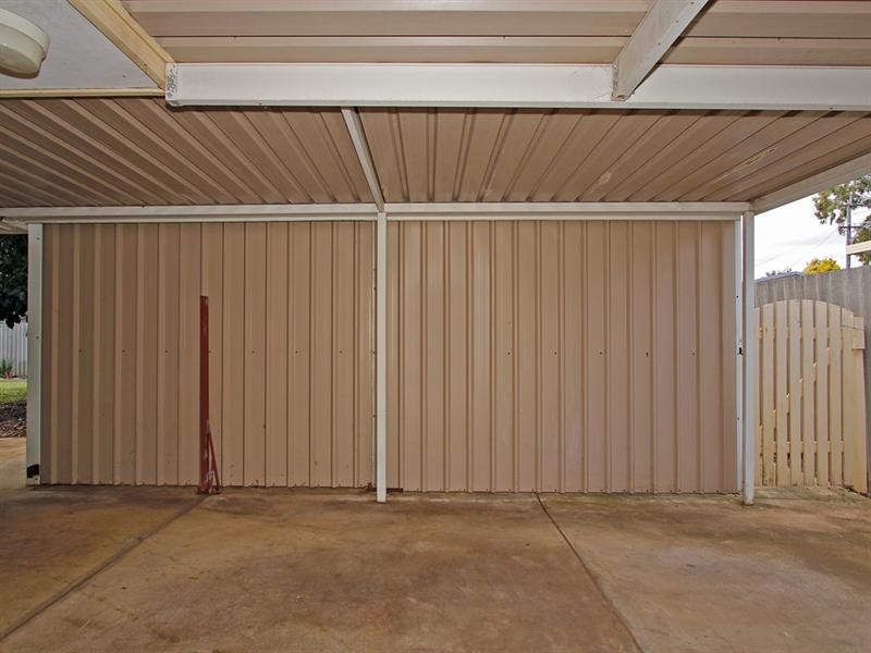 3 Clements Grove, Armadale WA 6112