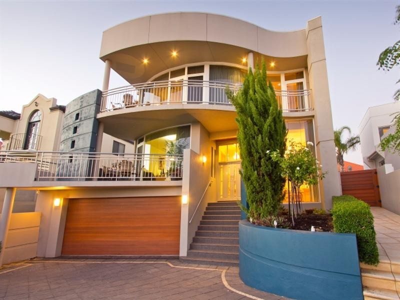 9 Huron Lane, Dianella WA 6059