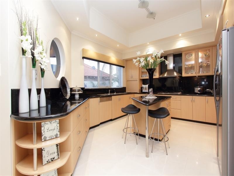 9 Huron Lane, Dianella WA 6059