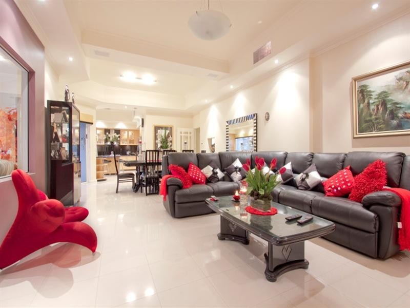 9 Huron Lane, Dianella WA 6059