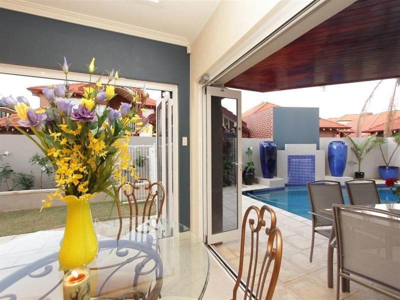 9 Huron Lane, Dianella WA 6059