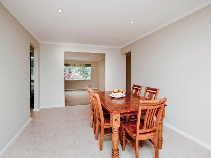 33 Alderhurst Crescent, Bayswater WA 6053