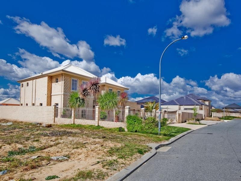 33 Bencubbin Crescent, Dianella WA 6059