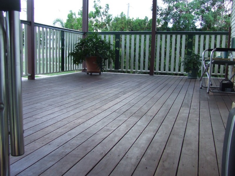 55 Davey Street, Moura QLD 4718