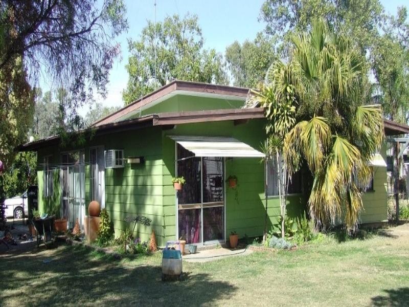 2 Eleventh Avenue, Theodore QLD 4719