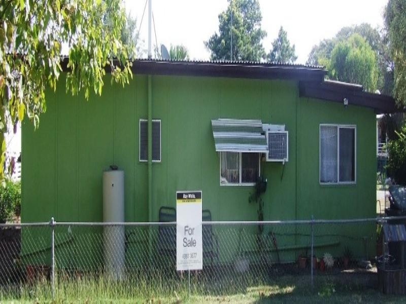 2 Eleventh Avenue, Theodore QLD 4719