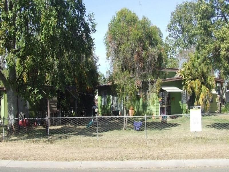 2 Eleventh Avenue, Theodore QLD 4719