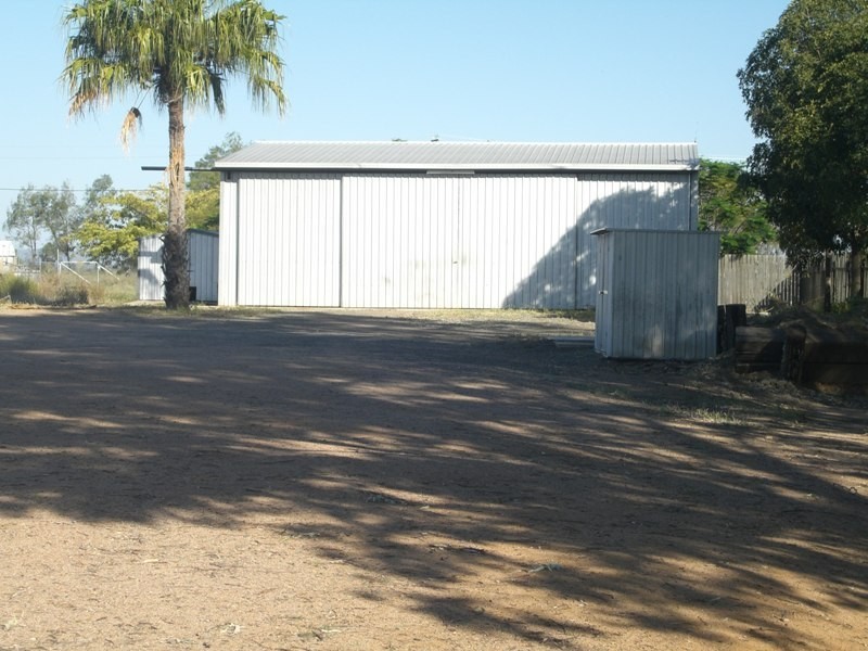 10 Huon Street, Theodore QLD 4719