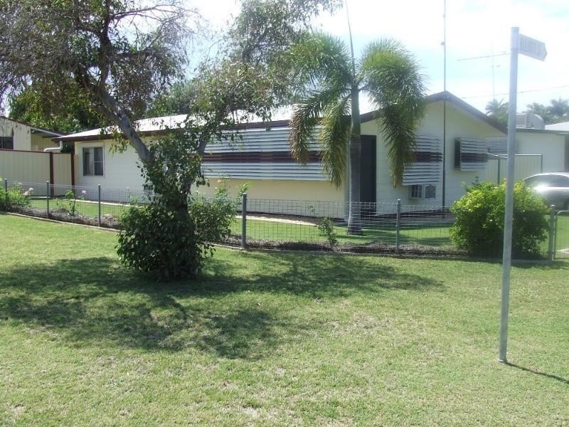 1 Elliott Street, Moura QLD 4718