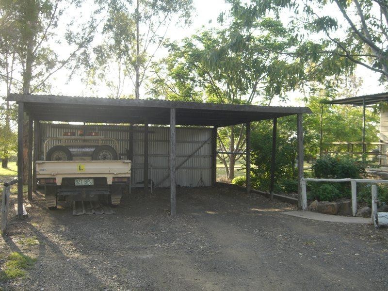 2 Nicholson Street, Banana QLD 4702