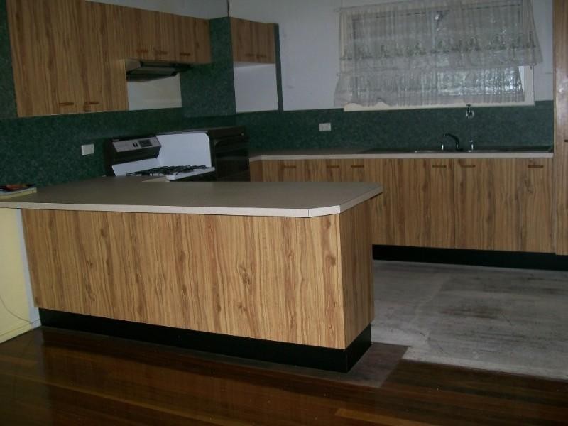 2 Nicholson Street, Banana QLD 4702