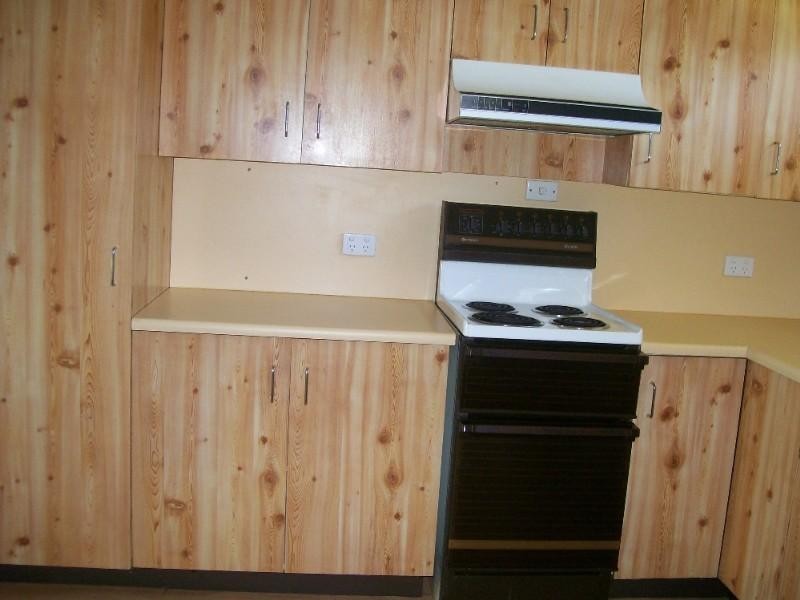 7 Hamilton Street, Moura QLD 4718